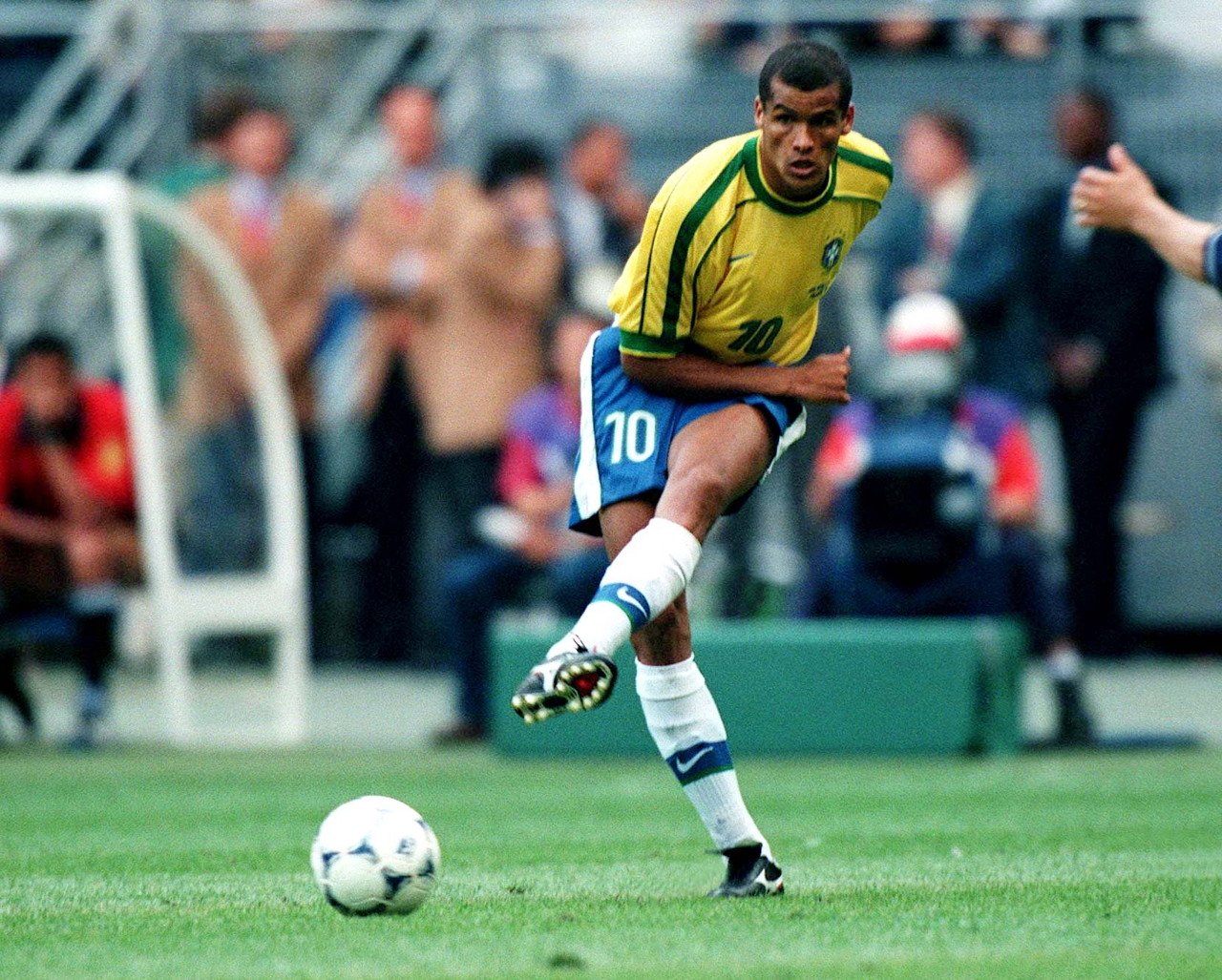 接淘汰出局 接淘汰出局