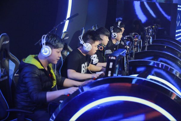 的叙事下 的叙事下