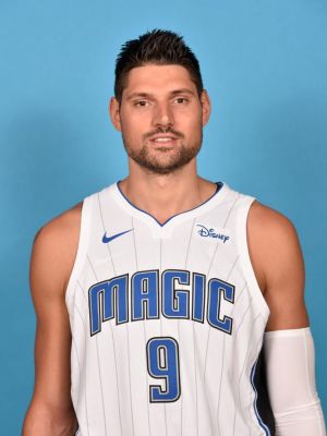 坚持牌效率 坚持牌效率